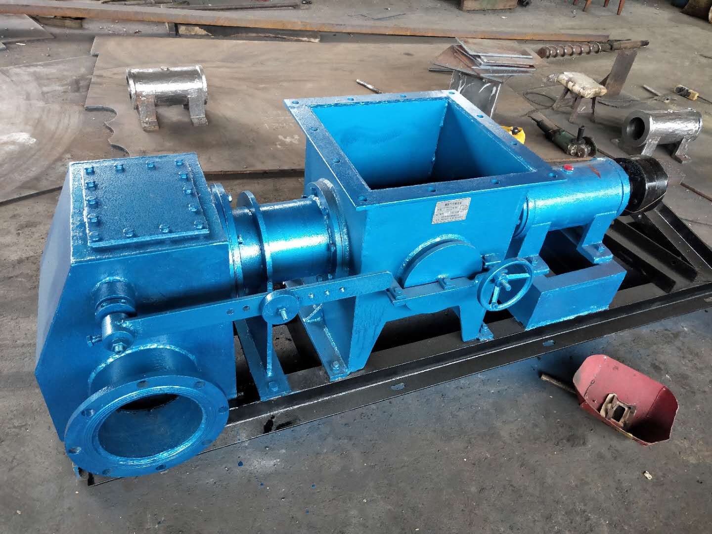 螺旋输出泵(图2)